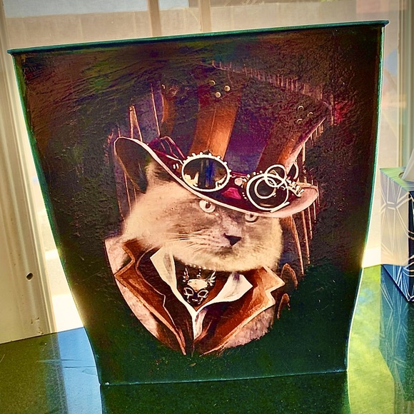 Made to Order / Customized w/Your Pets Face / Trash Bin - Picture 5 of 7